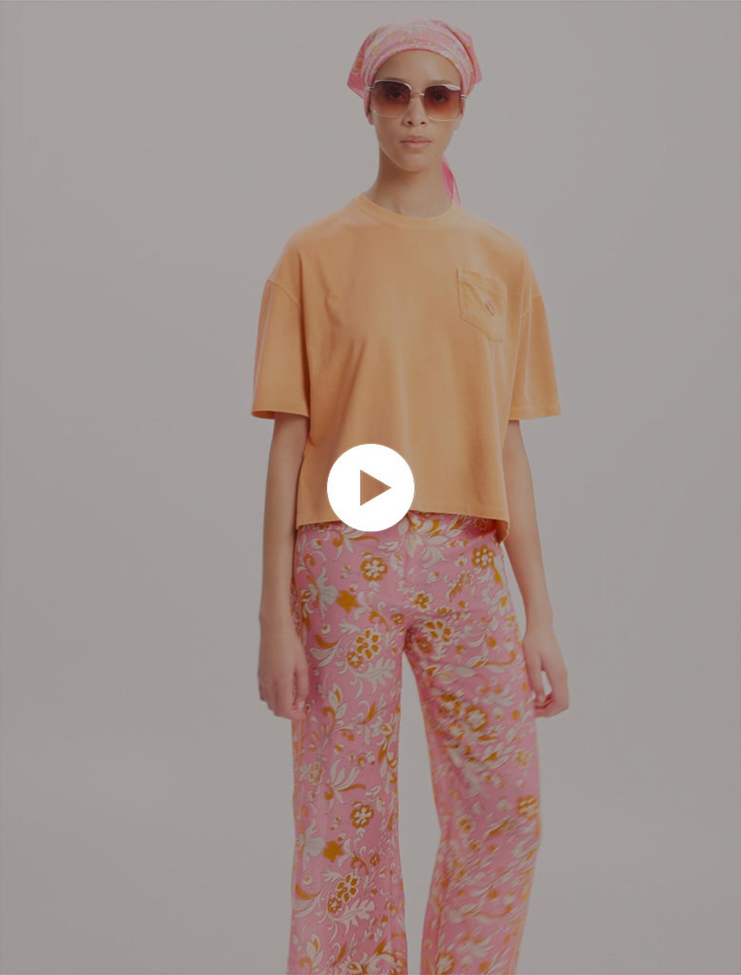 Tee-shirt avec logo bijou